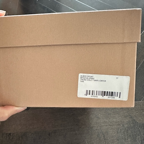 Hereu Tread Sole T-Bar Loafer - Picture 4 of 5